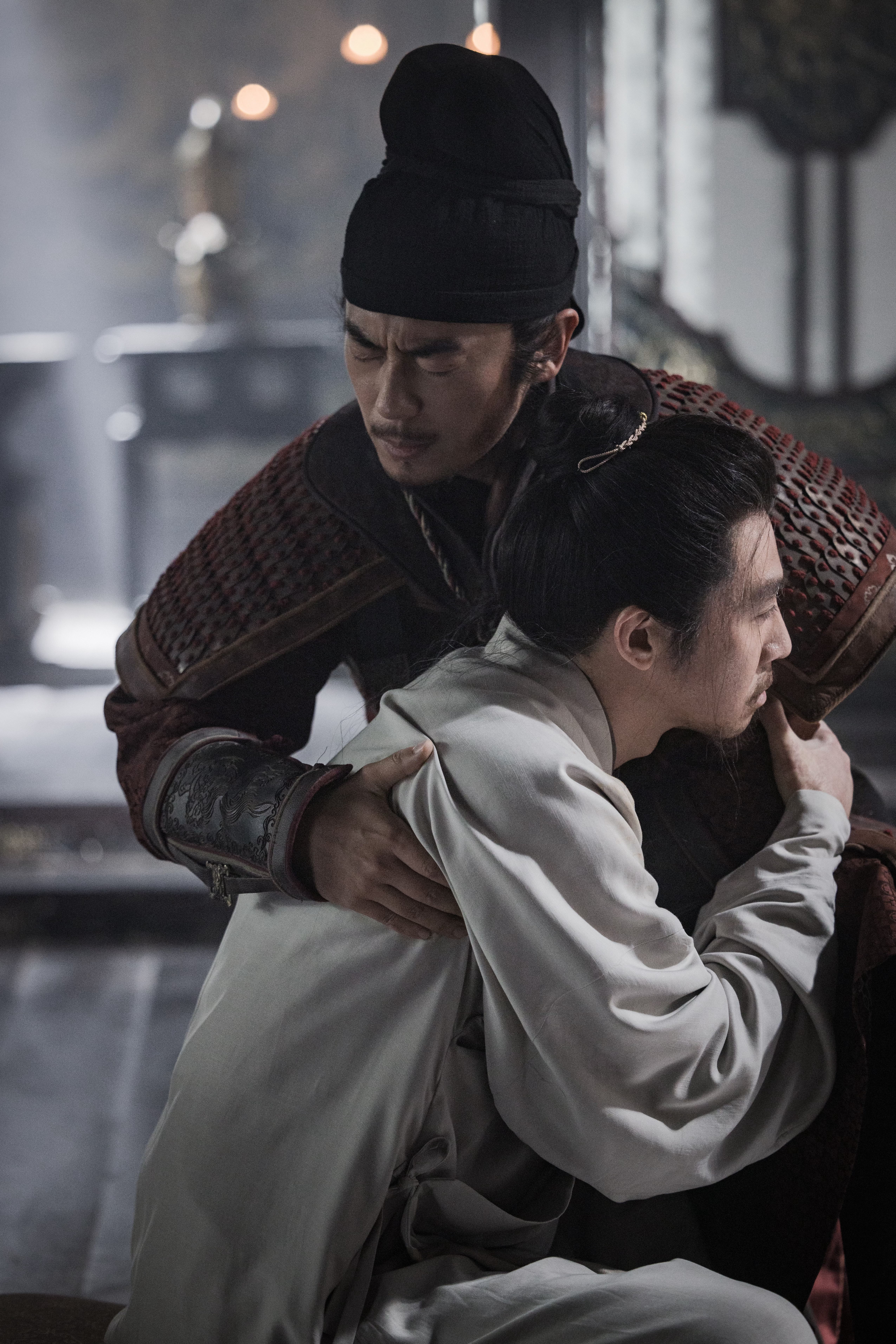 如是历史太平年 郭荣压根没有想过传位赵匡胤，为了保证幼子能继位成功，他在临死前做