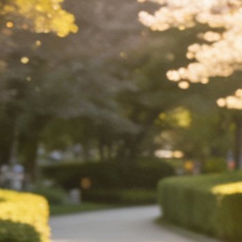 清晨第一声祝福，愿你天天开心。新的一天，愿你开心常伴，烦恼远离。早起来跑步🏃?