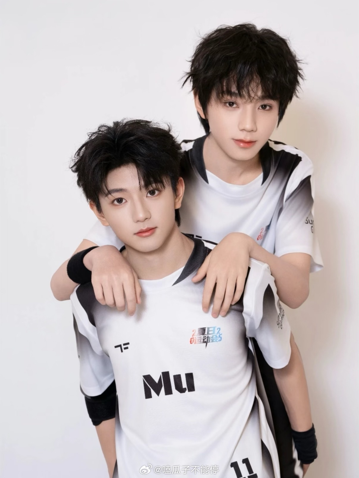 栩你渝生和橹穆，这两对cp唯一的相同点就是都是帅哥