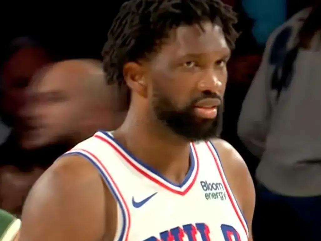 豪取三连胜！76人127-116力克雄鹿，恩比德生涯第10次三双亮眼出炉NBA常