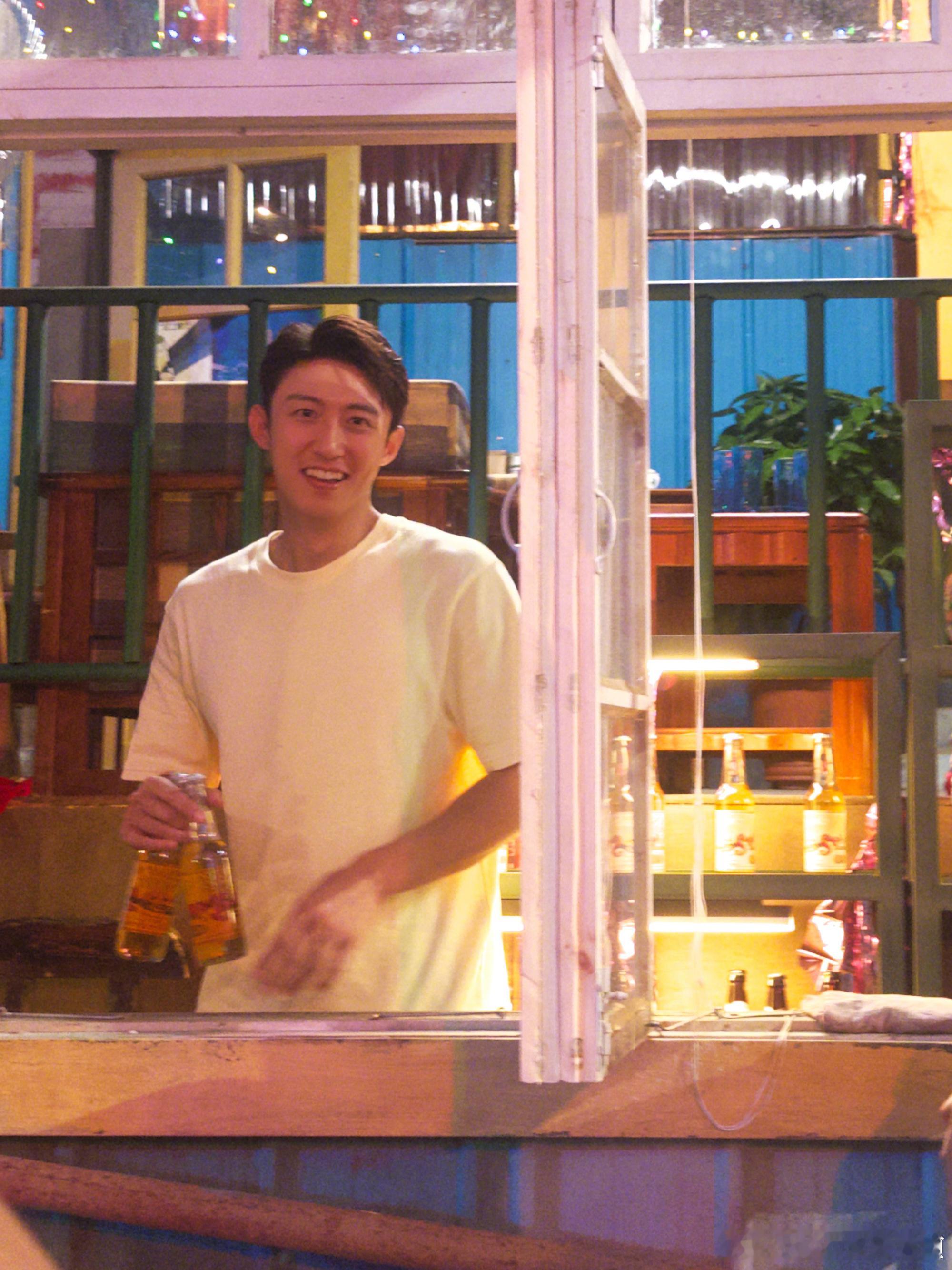 黄景瑜你这么演我可要哭了 黄景瑜在岁月有情时这段哭戏太绝了吧相依为命的奶奶离世时