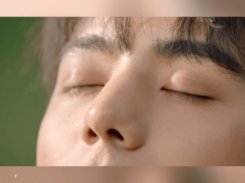 微博KING和QUEEN 选择成为自己，自己愿意成为的自己。 