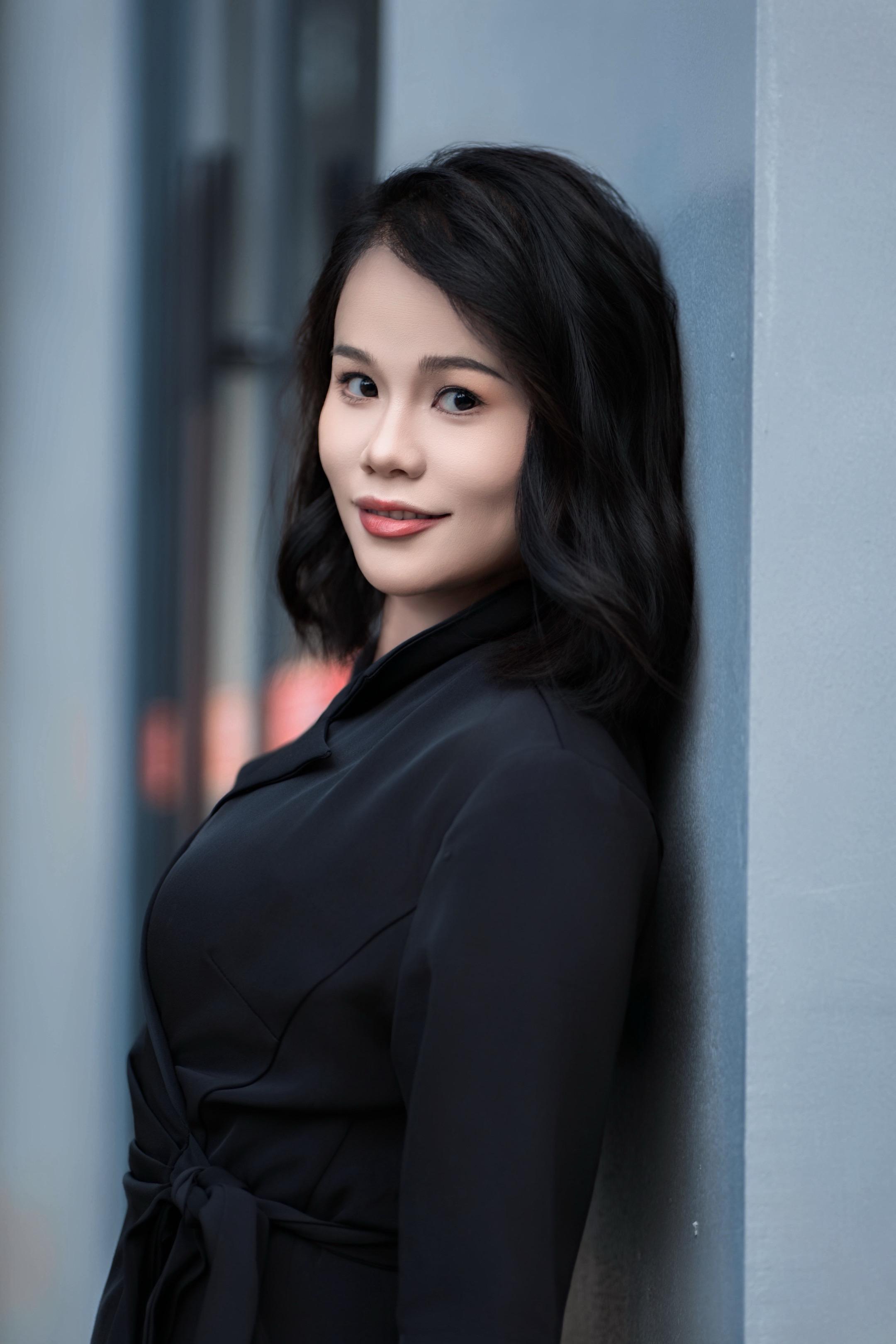 帮忙选一张做头像姐妹们🤭🤭