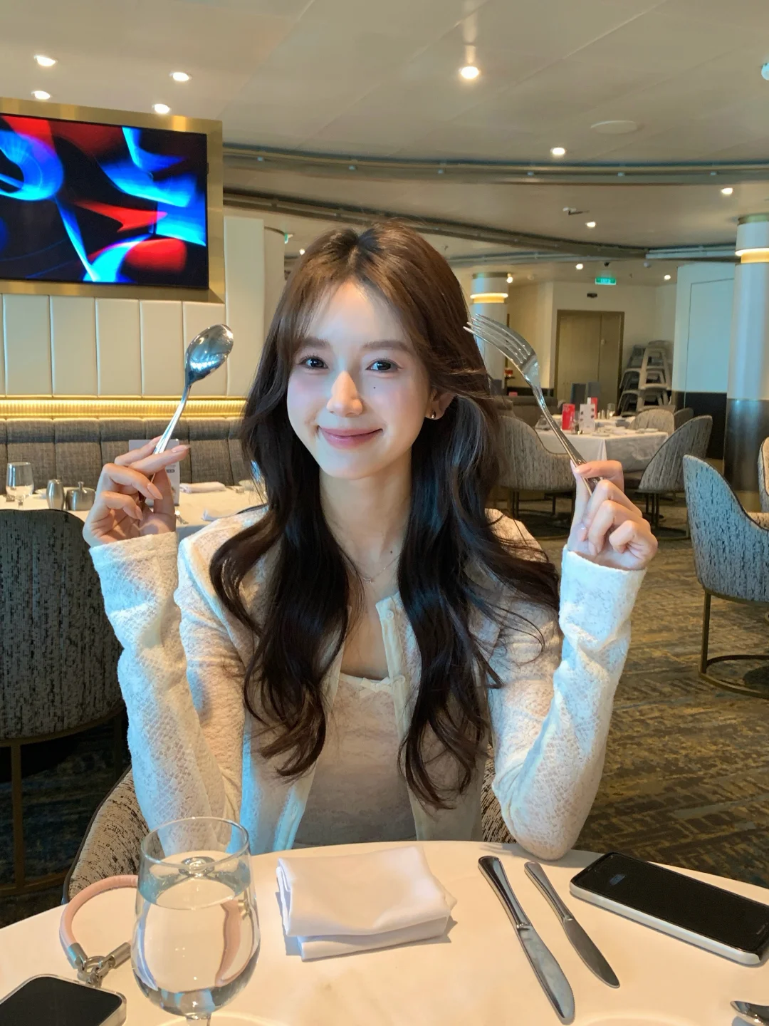 此刻是一位幸福的人类