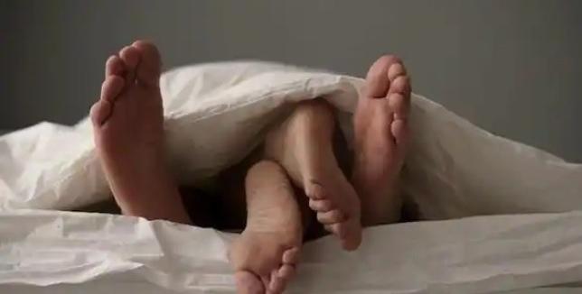 河南，一男子十分饥渴，在工作中认识了一个已婚女同事，并与其多次发生关系，然而这件