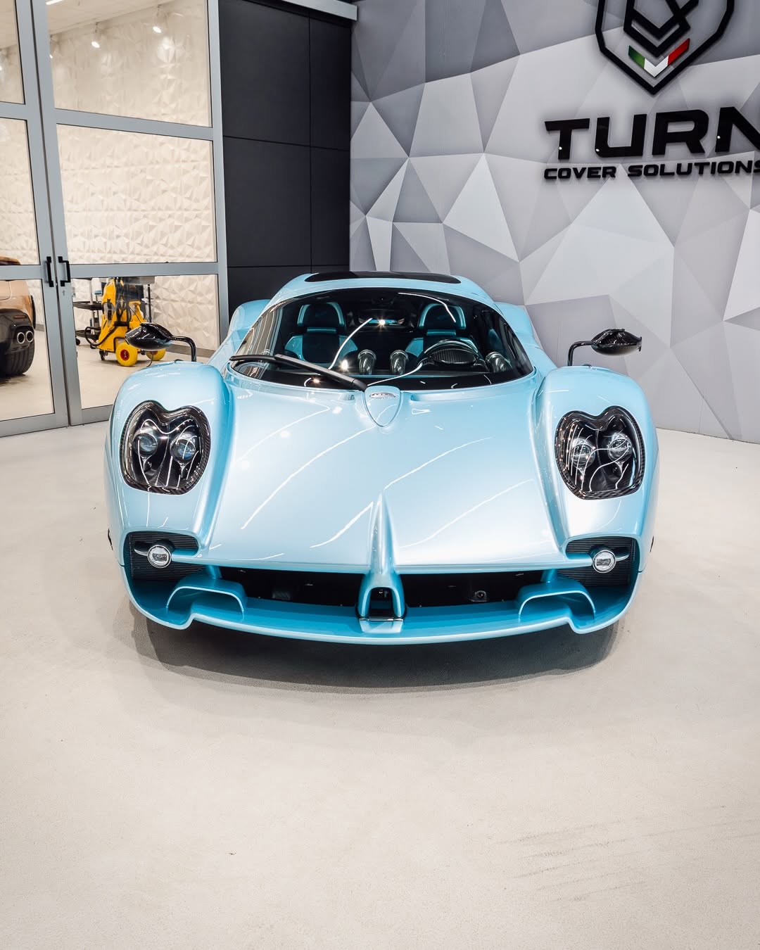 最新一台交付意大利🇮🇹本土的Pagani Utopia Roadster