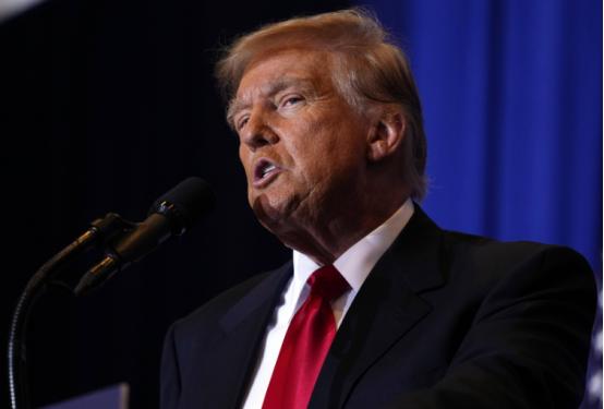 特朗普把战争调整到“11月之前结束”，美国是真的陷进去出不来了？
4月15日，特