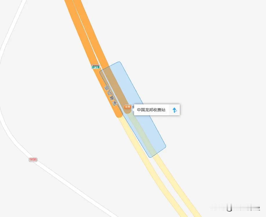 全国应该只有这个高速收费站前面敢➕中国二字吧！
中国龙邦收费站，G69银百高速 