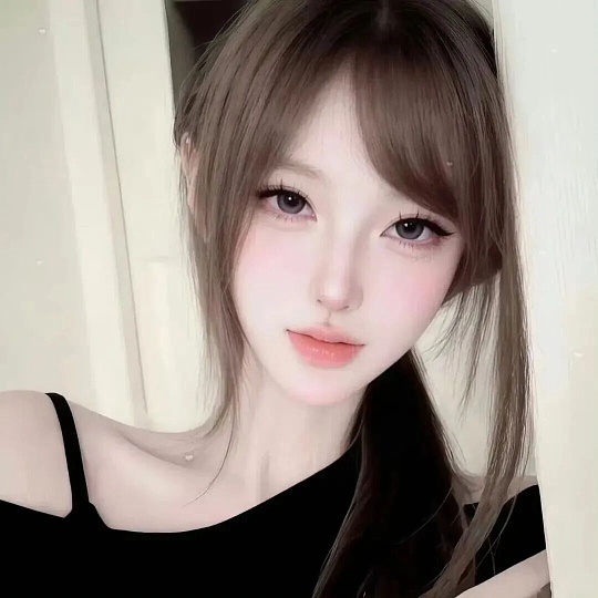 𝑾𝒆𝑪𝒉𝒂𝒕｜氛围感女头｜温柔风头像｜百搭款｜不过时｜无水印 