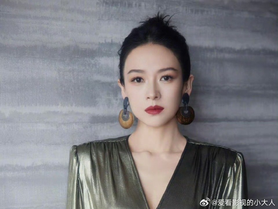 章子怡4月将进组新电影章子怡否认5月开机自导自演的作品章子怡 