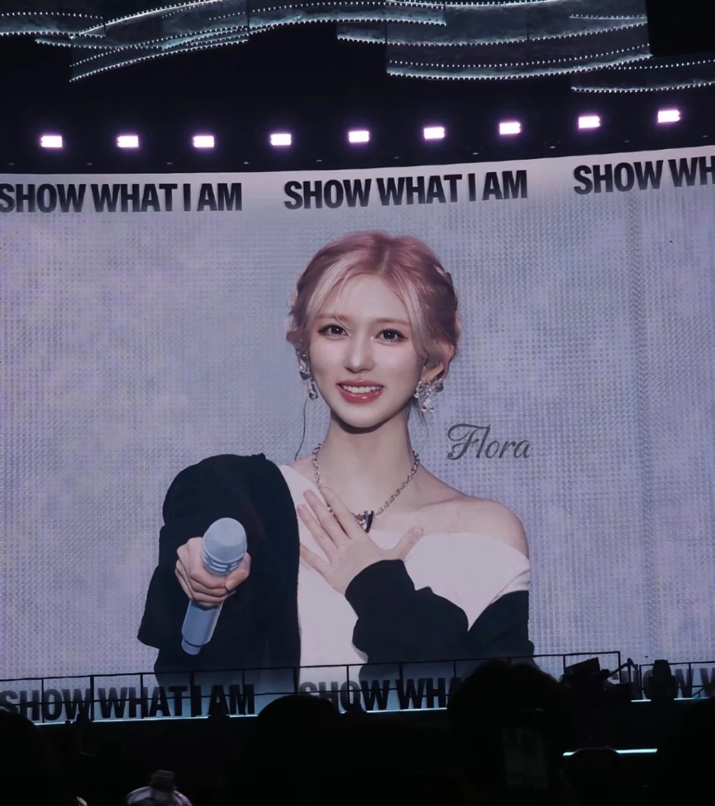 【金秋天】我言秋日胜春朝  cr🍠昭野  aaa红毯