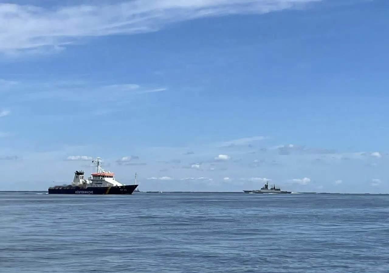 俄军在波罗的海挫败了北约一起试图扣押俄罗斯油轮的行动。

根据芬兰《晚报》报道，