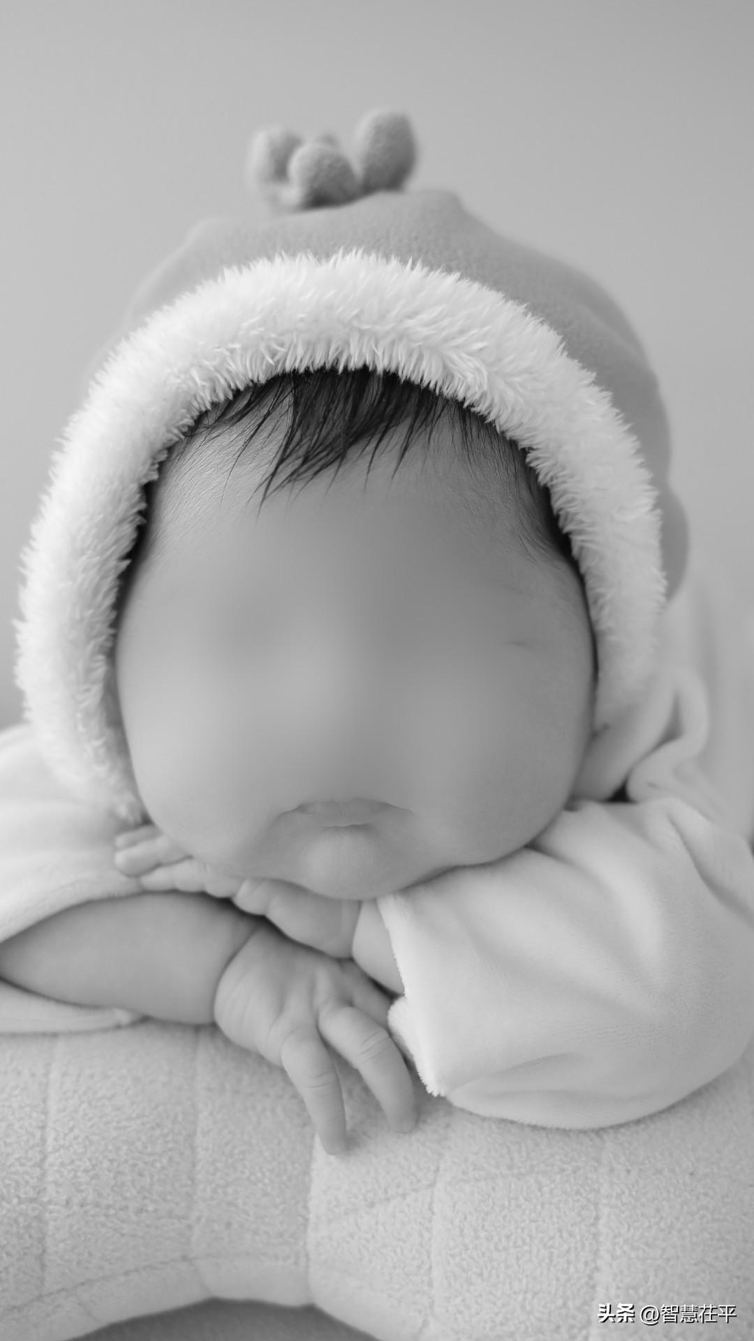 【杭州23天大女婴疑被月嫂喂奶呛死，“月薪1万8，事后没事一样找新雇主”——多方