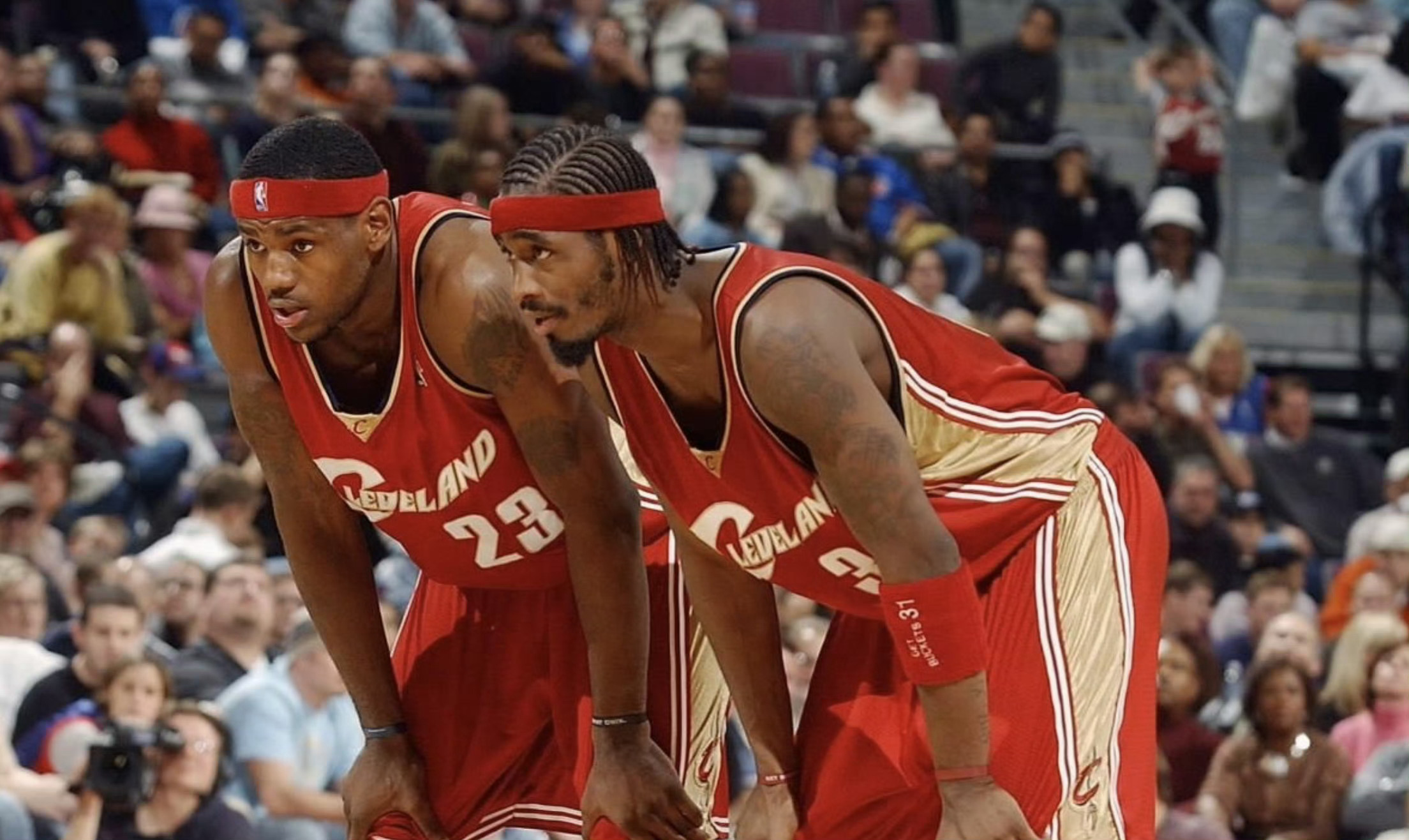 算你聪明里基-戴维斯：骑士交易我是因为我影响了詹姆斯成长今日，前NBA球员里基-