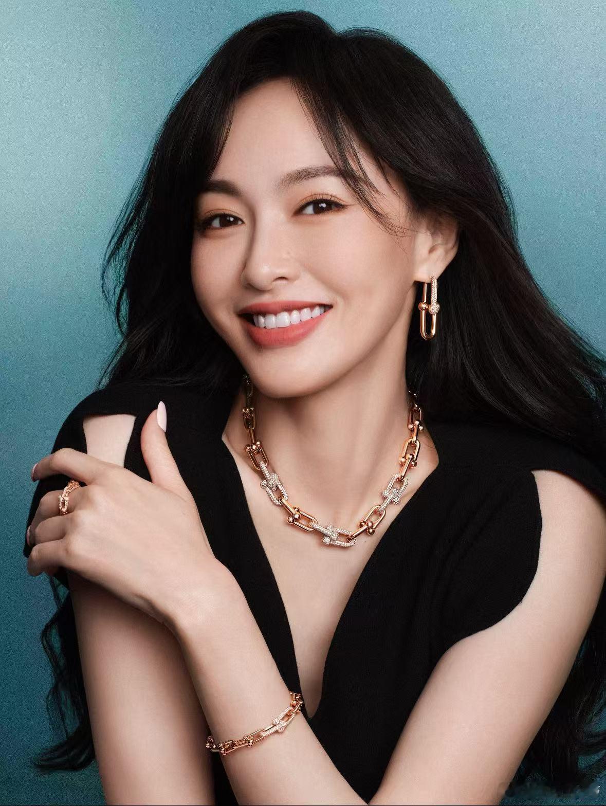 有史以来最高级的一张，真的很美[期待]蒂芙尼中国品牌代言人唐嫣 ​​​