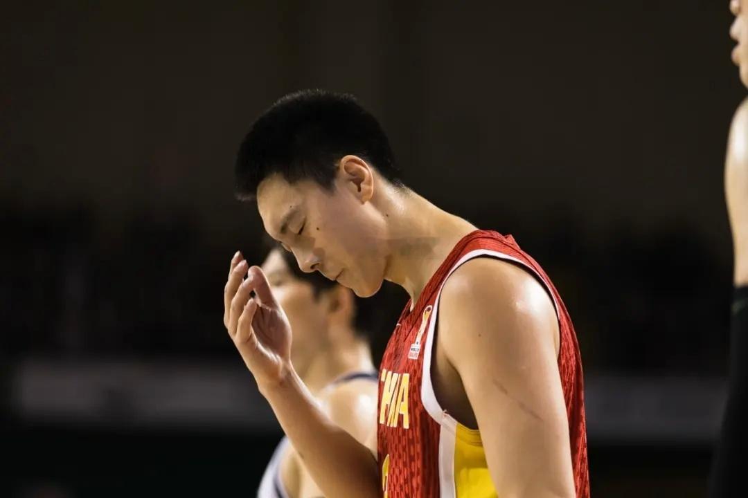 真没想到有一天男篮要进世界杯，也要在亚洲区的第一轮小组赛就开始分析出线形势。昨天