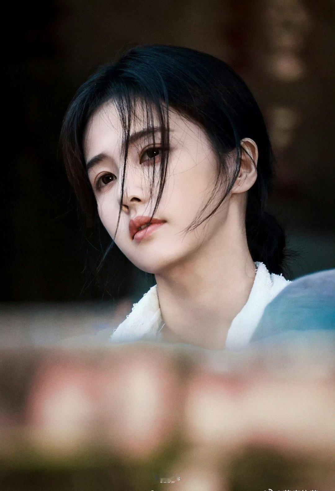 白鹿超话 bl白鹿我那菜市场卖鱼的白月光 bl白鹿王韵娜﻿
我那菜市场卖鱼的白月