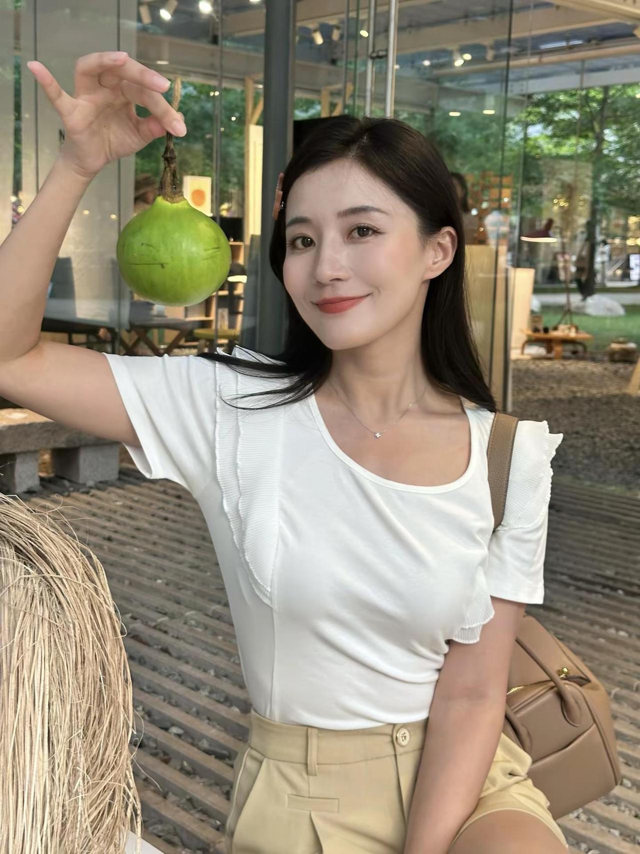 今天在家摊一天不工作不运动不减肥不看书