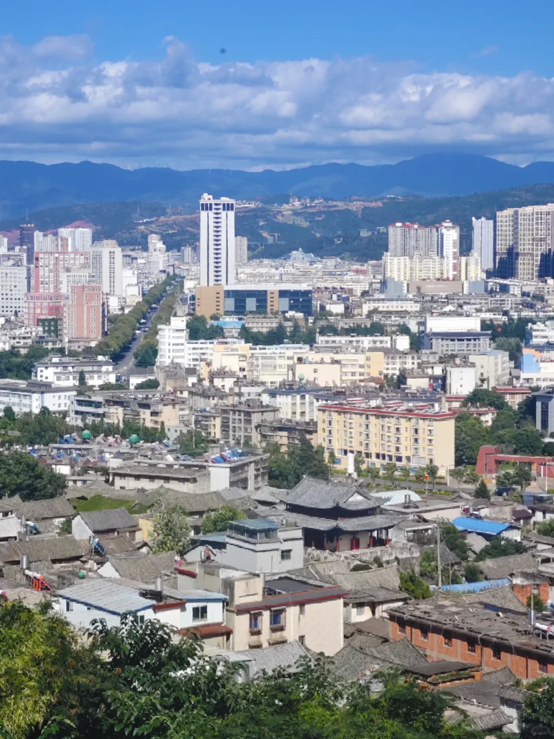 大理龙尾关历史文化路线 从静谧到烟火气