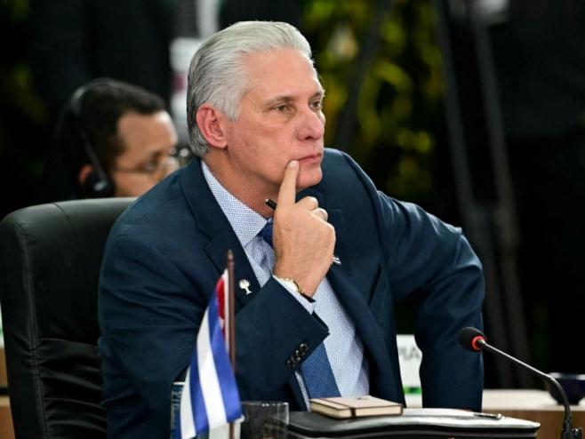 美国防长暗示：可能会绑架古巴主席
 
中东的烂摊子还没收拾干净，美国已经开始对古