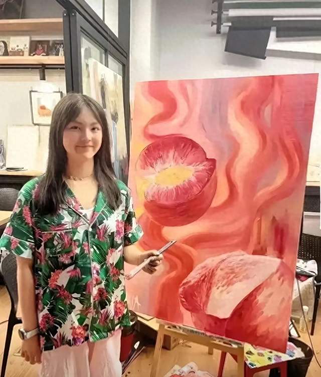 王诗龄145万“卢浮宫桃子”背后：花钱就能办的展，谁在买单？