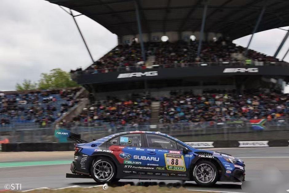 纽博格林24小时耐力赛斯巴鲁88号战车“SUBARU WRX NBR CHALL