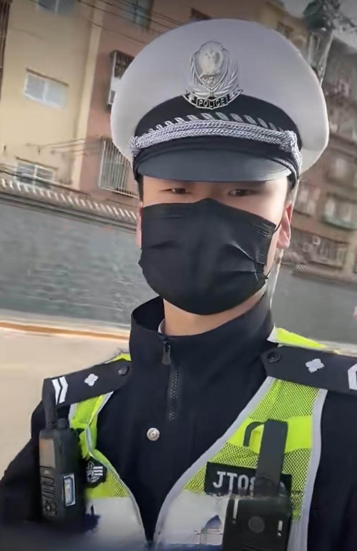 警察中有便衣警察，辅警中也有便衣辅警！

便衣辅警并非独立编制，而是根据警种岗位