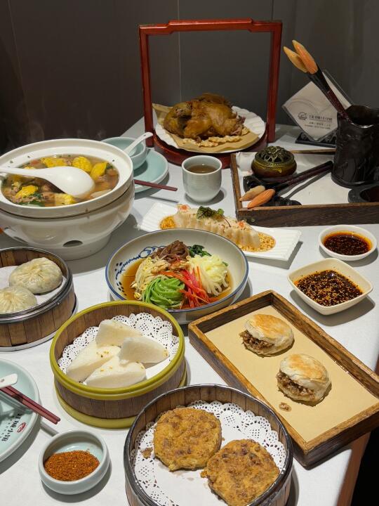 西安钟楼！！一定要来尝的一家陕南菜！！