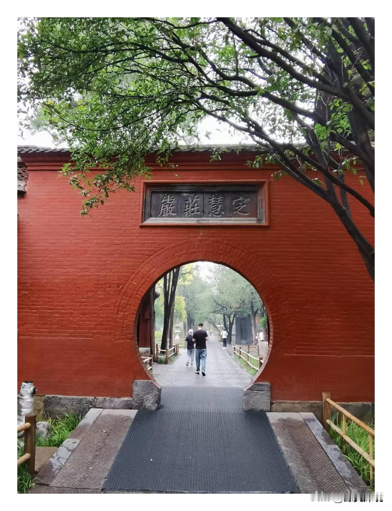 白马驮经拉开了中国佛教的序幕

洛阳白马寺历史悠久，文化底蕴深厚，在中国佛教史上