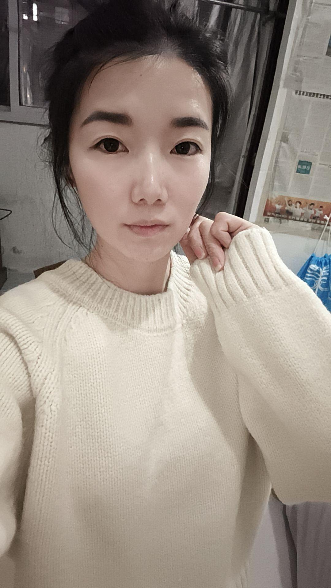 上班 然后下班 上班 再下班 上班 下班 再上班 硬着头皮 还一直活着...