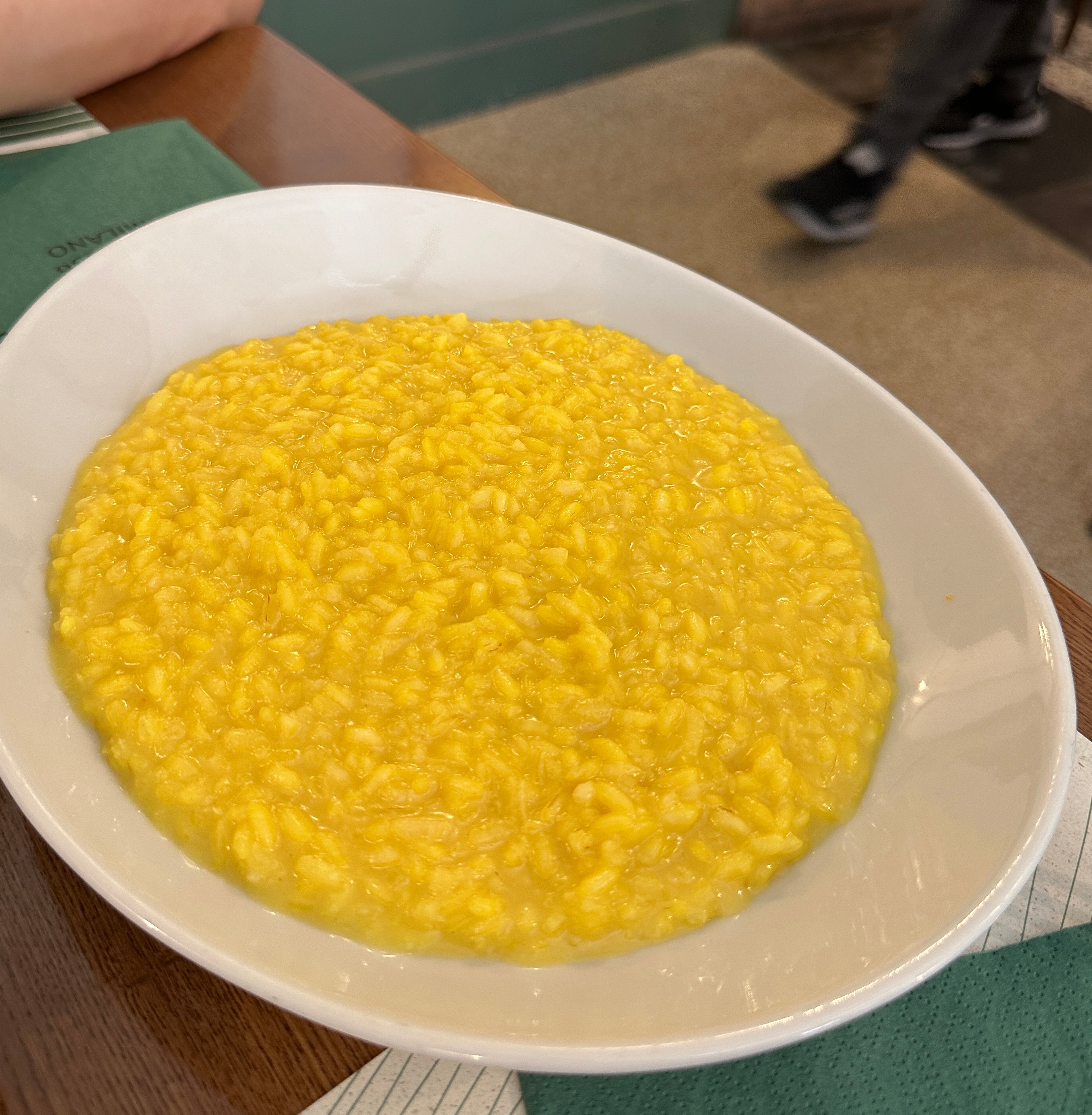 图一看不懂意大利语，又不查词典的人点的菜：夹心硬米饭[微笑] ​​​