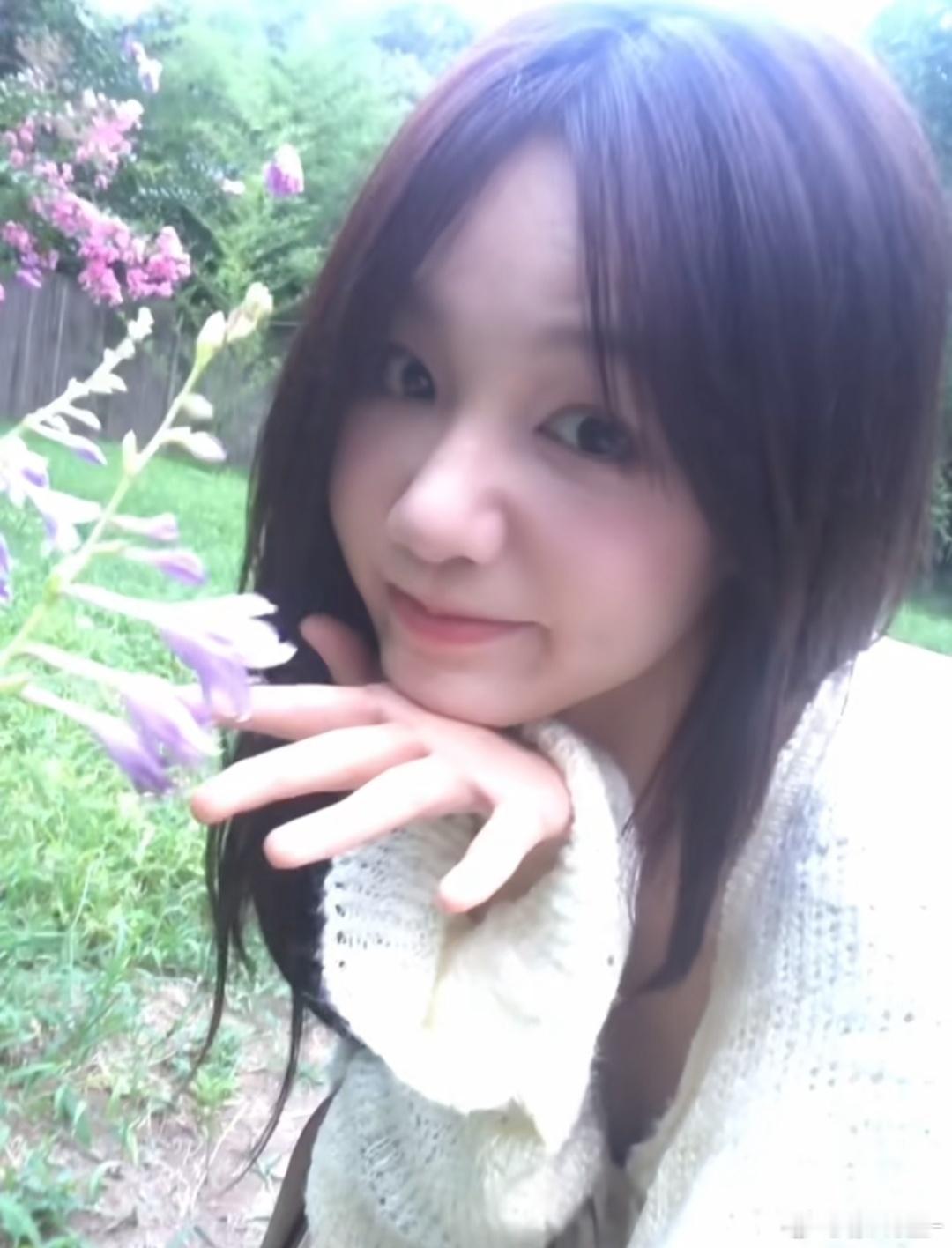 徐梦洁[超话] 我~一直在寻找~可爱的微笑~​​​