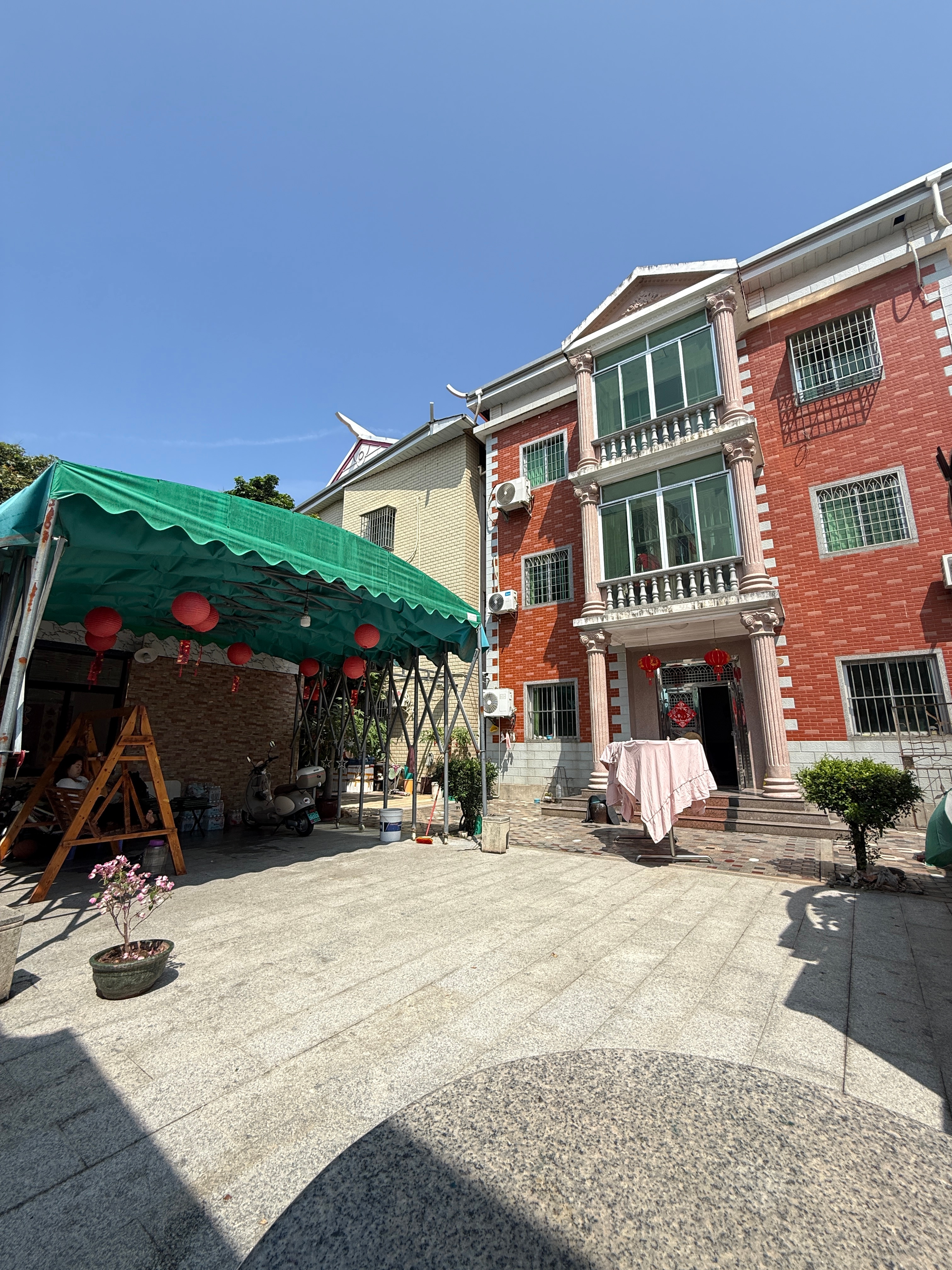 跑步即刻开跑 695最近跑个十公里好难，又闷又热还是回家躺平舒服 厦门