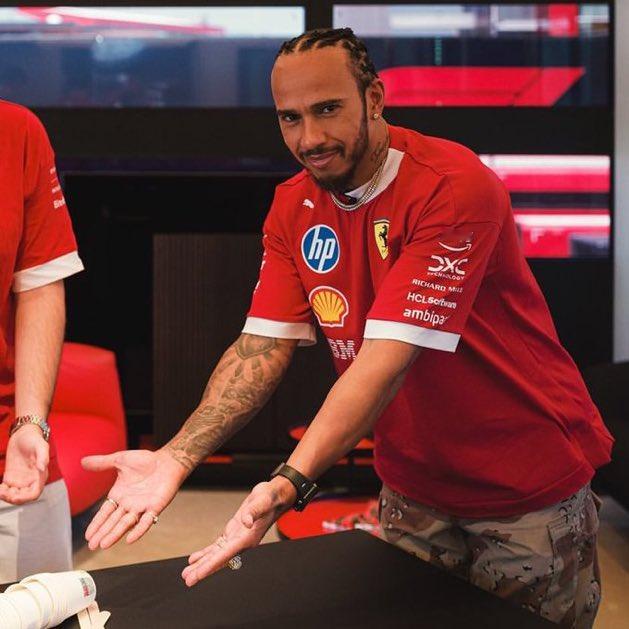 这张图感觉可以变成表情包[doge]F12025F1奥地利大奖赛 ​​​