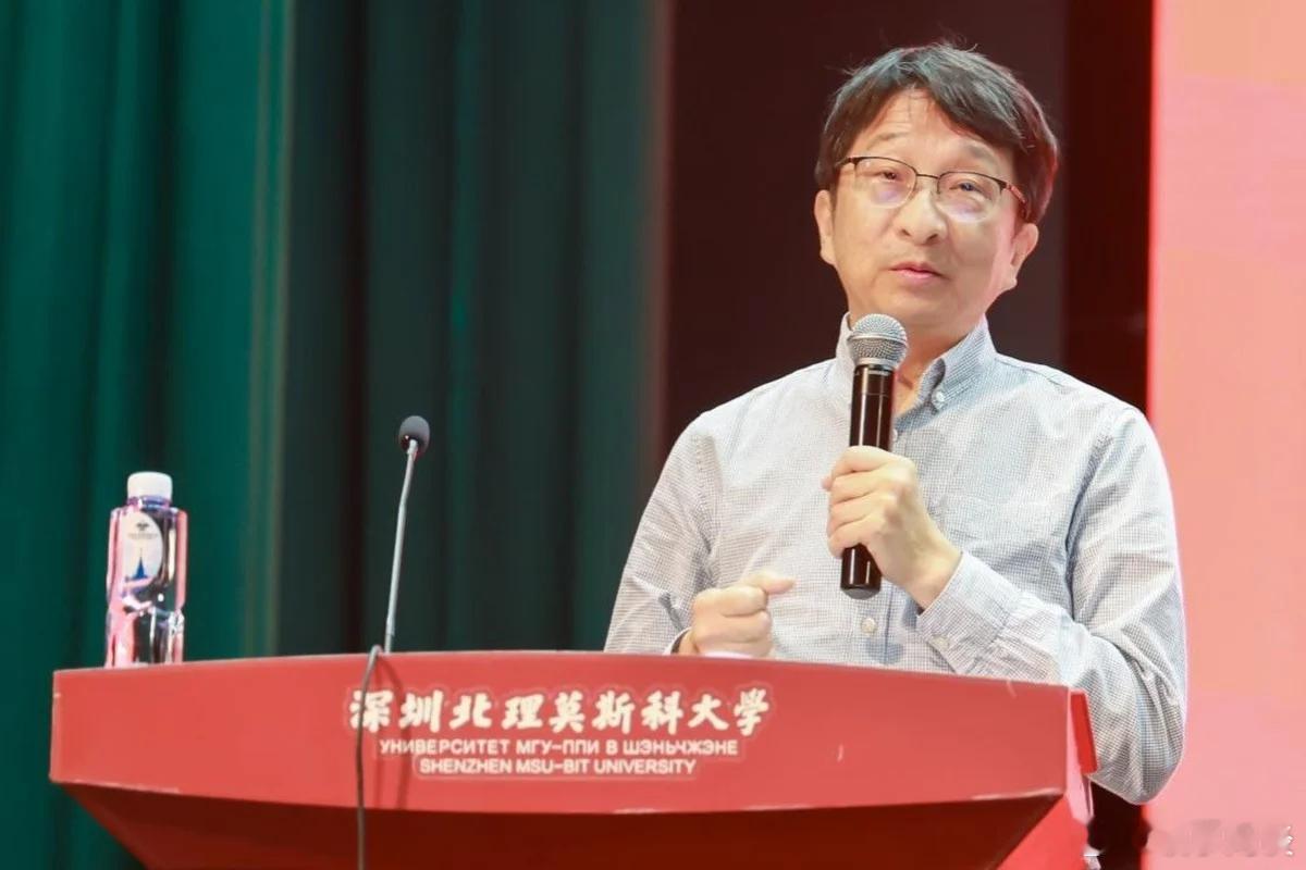 【新加坡顶尖人工智能科学家 Alex Kot 转至中国一所中俄合作大学】（南华早