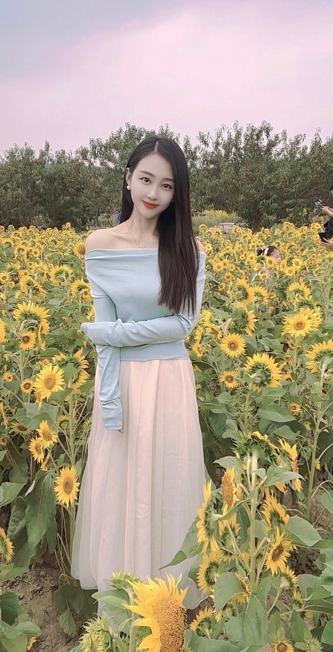 早知道长大这么难，十二三骑洋车子扎沟里好了