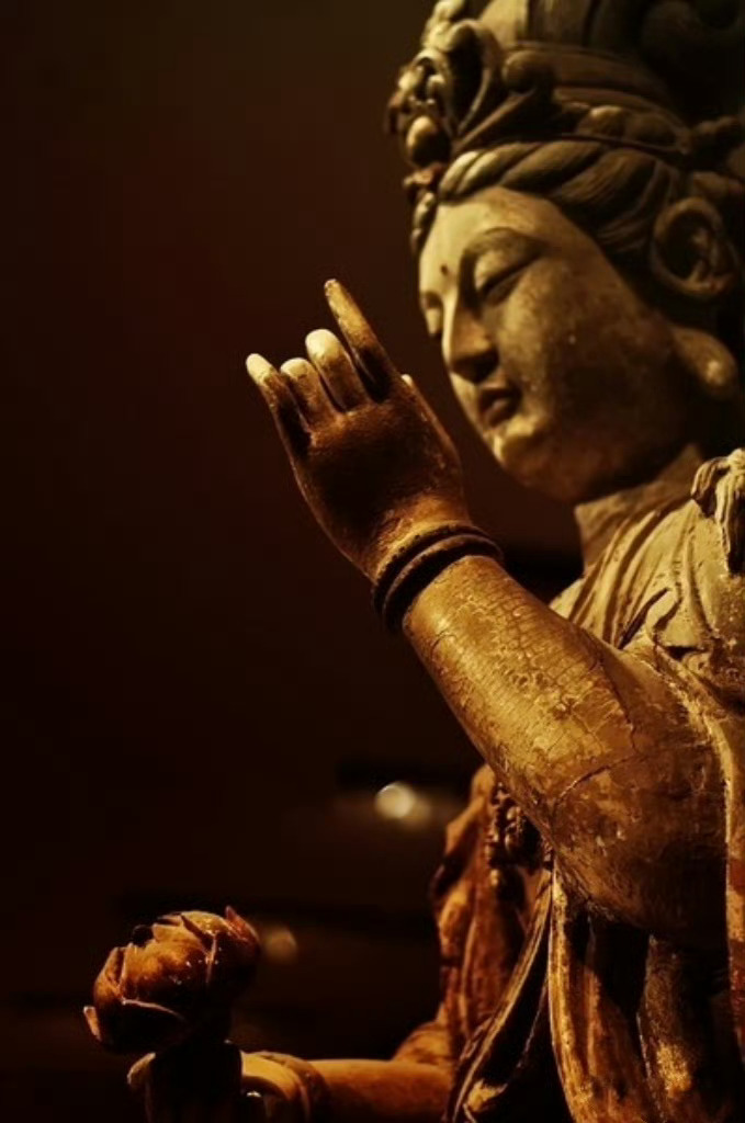 欺负他人或许能得一时之快，但种下的恶果终会在某天找上门。待人宽厚，才是明智之选。