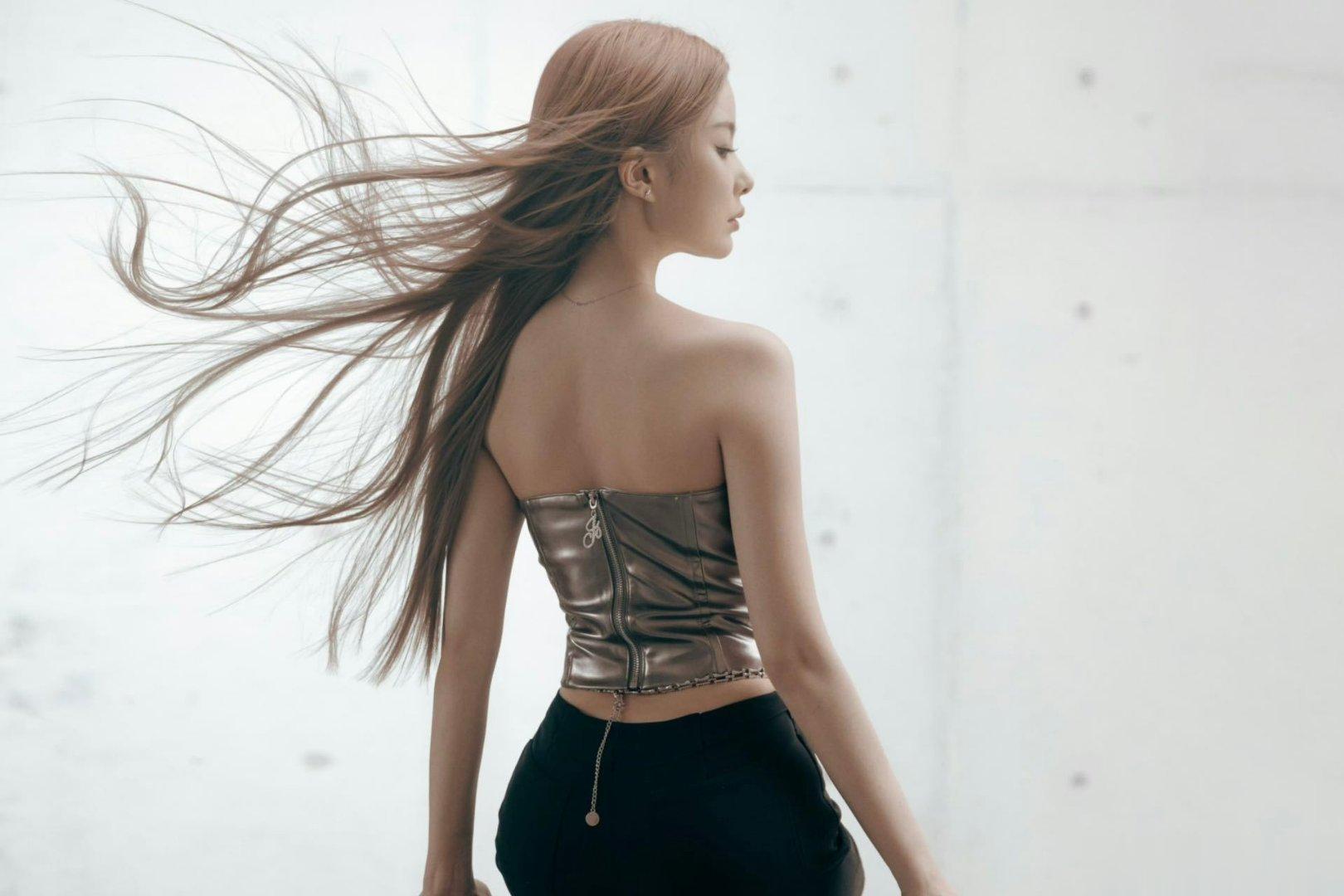 #硬糖少女303##陈卓璇# 今日份糖妹新鲜物料陈卓璇工作室更新新EP预告海报从