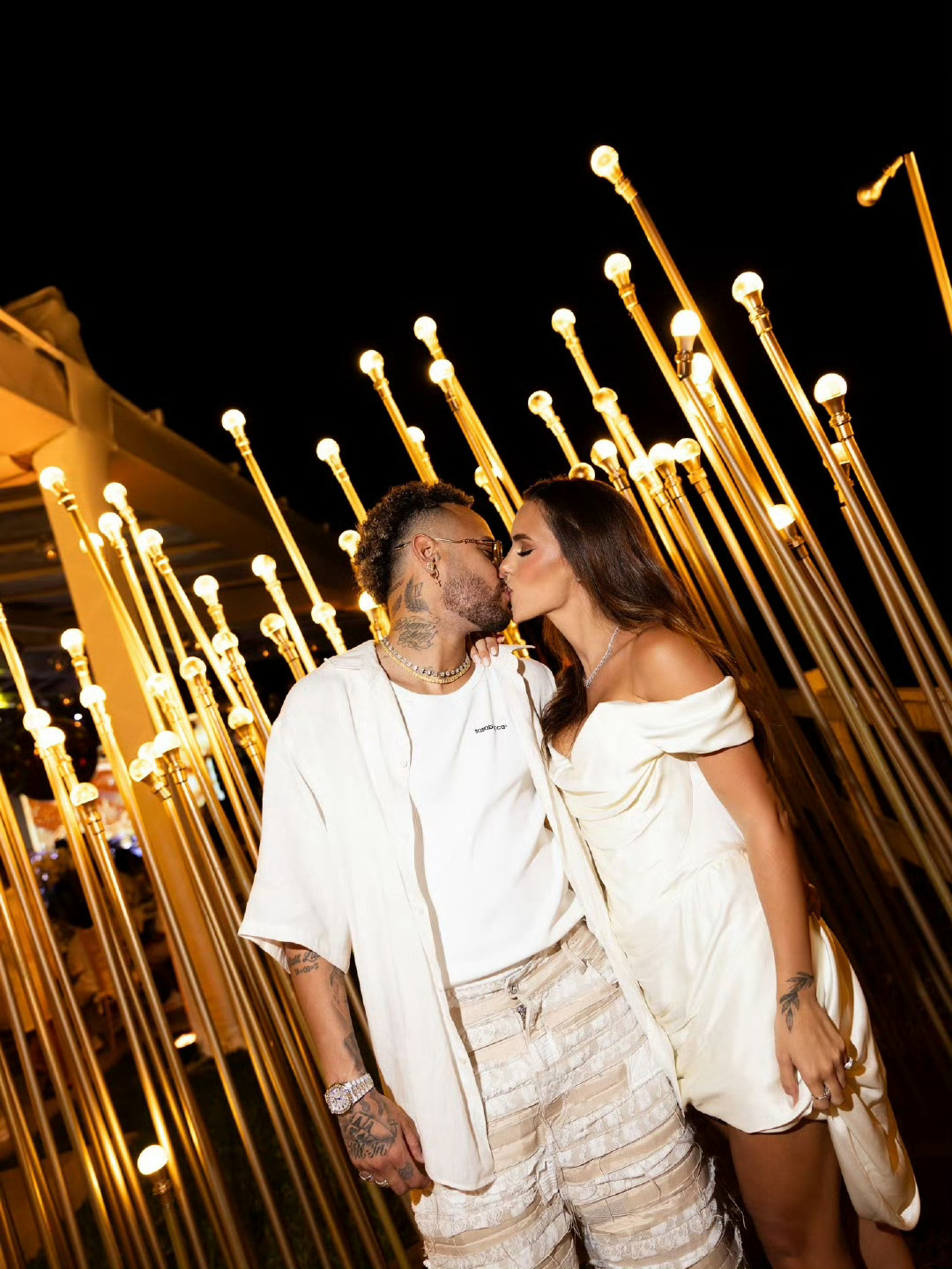 内马尔 2026新年快乐