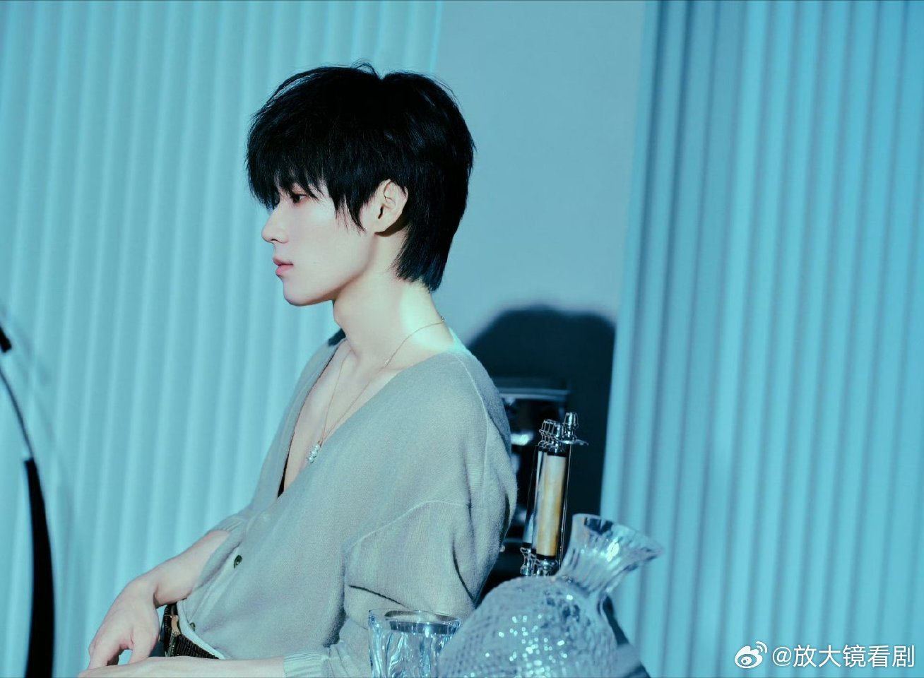 张真源 没眼看真的没眼看张真源演唱会这是被集体“调戏”了吧！粉丝举牌套路太深，指