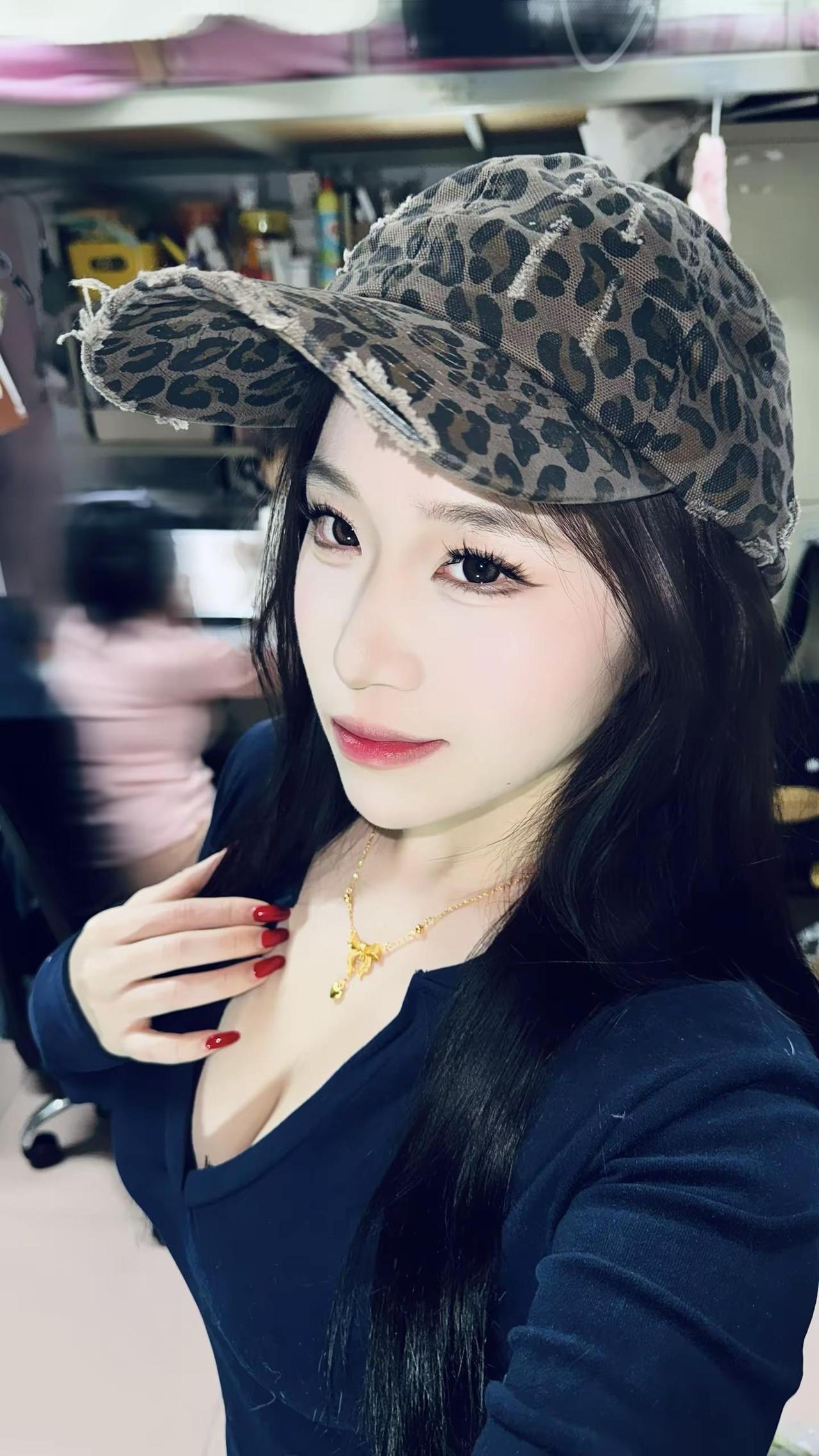 头油就戴帽子喽。帽子控