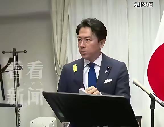 日本开始报复了？五轴联动机床和量子计算配套设备，限制对华技术输出！

日本这回反