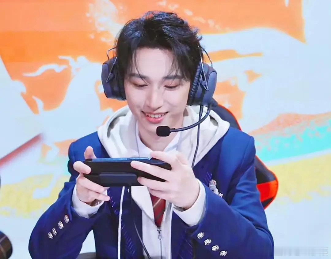 时代少年团得罪造型师了吗？这也太丑了 