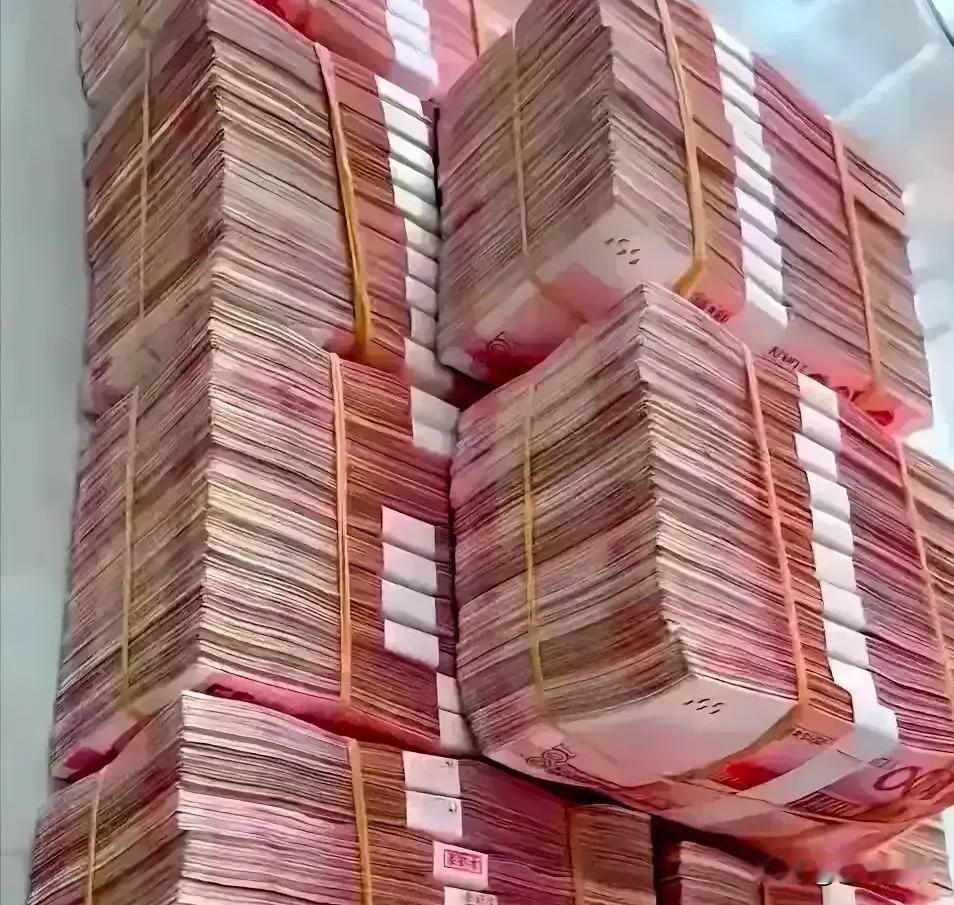 可是就这个价格也买不起。记得羊肉是两毛伍分钱一斤，最高价格叁毛钱一斤。

除去当