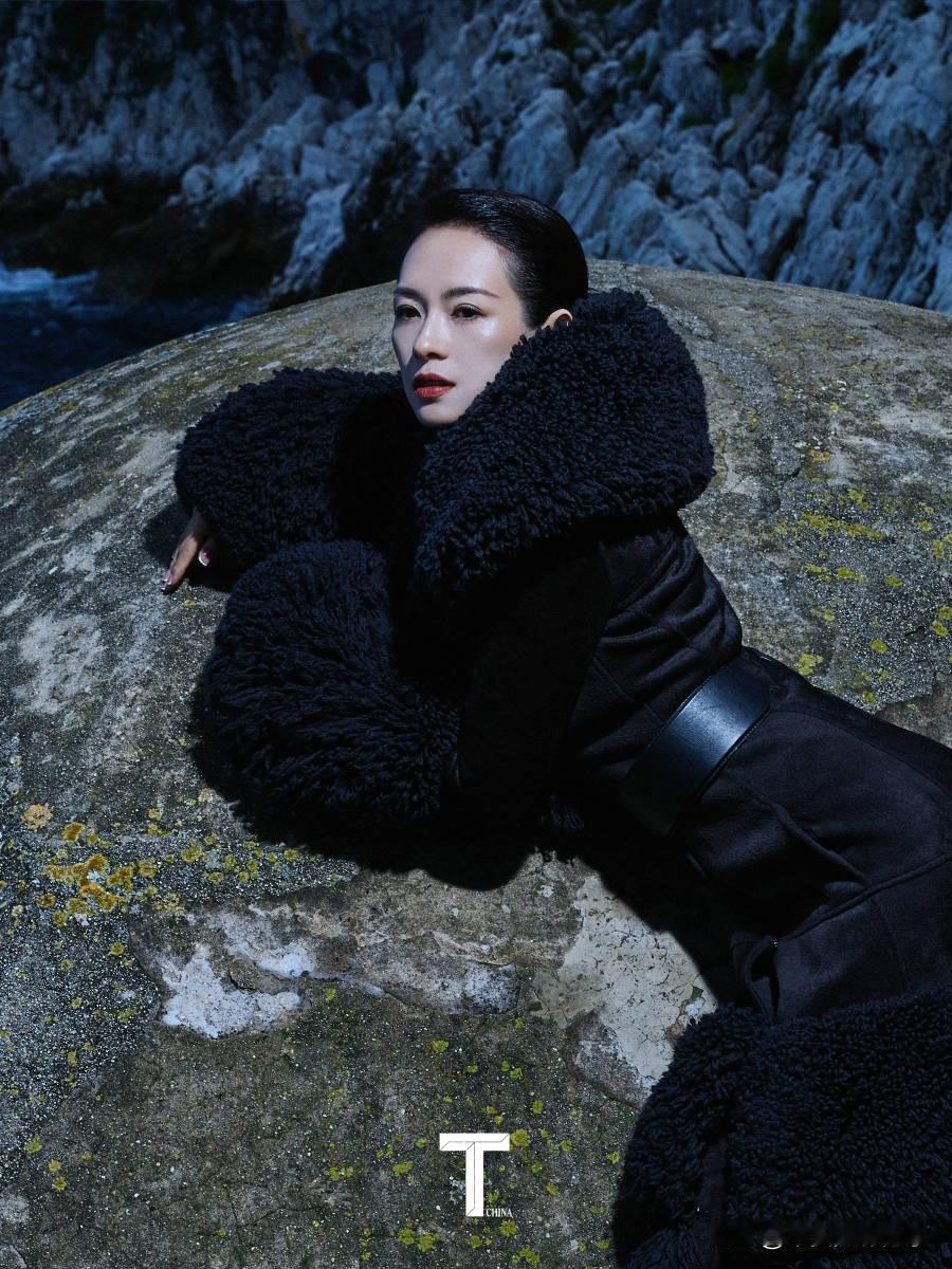 章子怡
章子怡 章子怡生图状态 章子怡仪态 章子怡红毯战神 章子怡电影节 章子怡