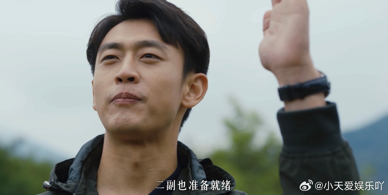 岁月有情时身在远方心有归途电视剧岁月有情时 看完这视频，过年离开家的那种不舍瞬间