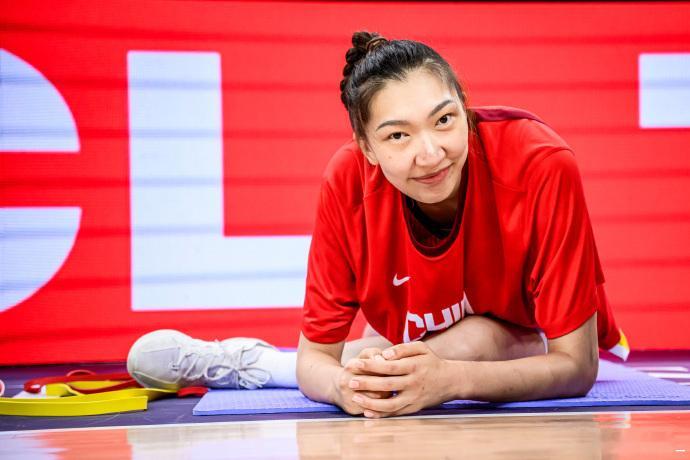韩旭决心出去锻炼自己 从 WNBA 替补到能扛大旗，她早就证明 “走出去” 的价