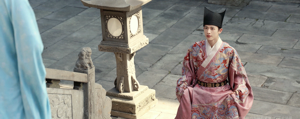 云来新剧造型。不过谁家古偶男主名字叫汪大夏… 