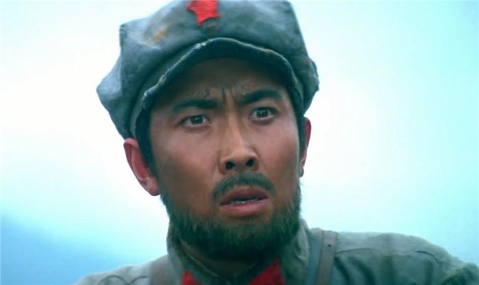 【唐国强也参演了四渡？】昨晚我和我们圈内一知名演艺界红三代说：唐国强也参演了《四