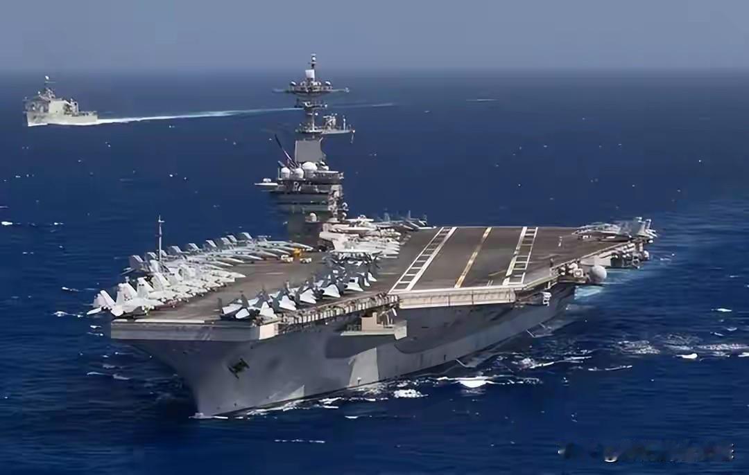 张召忠讲航母，一旦被击沉，一连贯后果。

张召忠谈击沉美航母的后果，确实值得深思